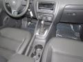 Black - Jetta SE Sedan Photo No. 6
