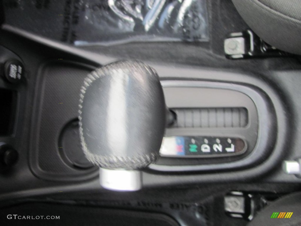 2007 Hyundai Accent SE Coupe 4 Speed Automatic Transmission Photo #56580422