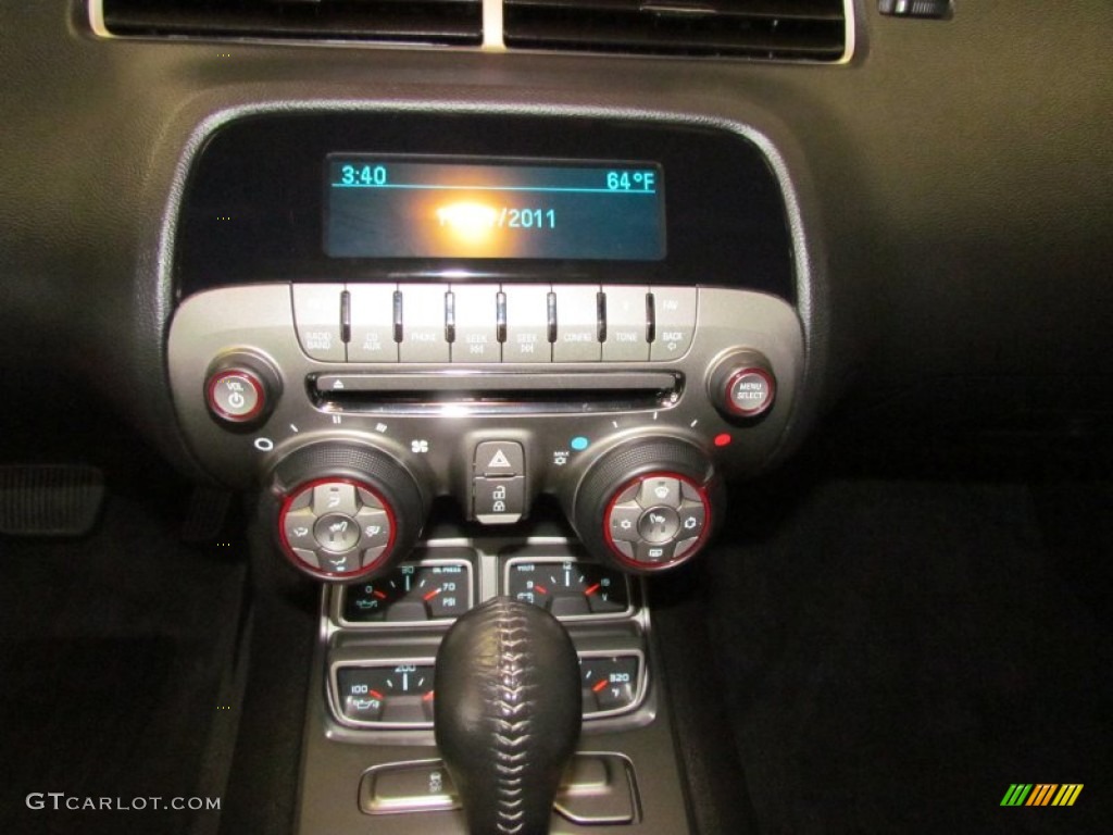 2010 Chevrolet Camaro SS Coupe Controls Photo #56583924