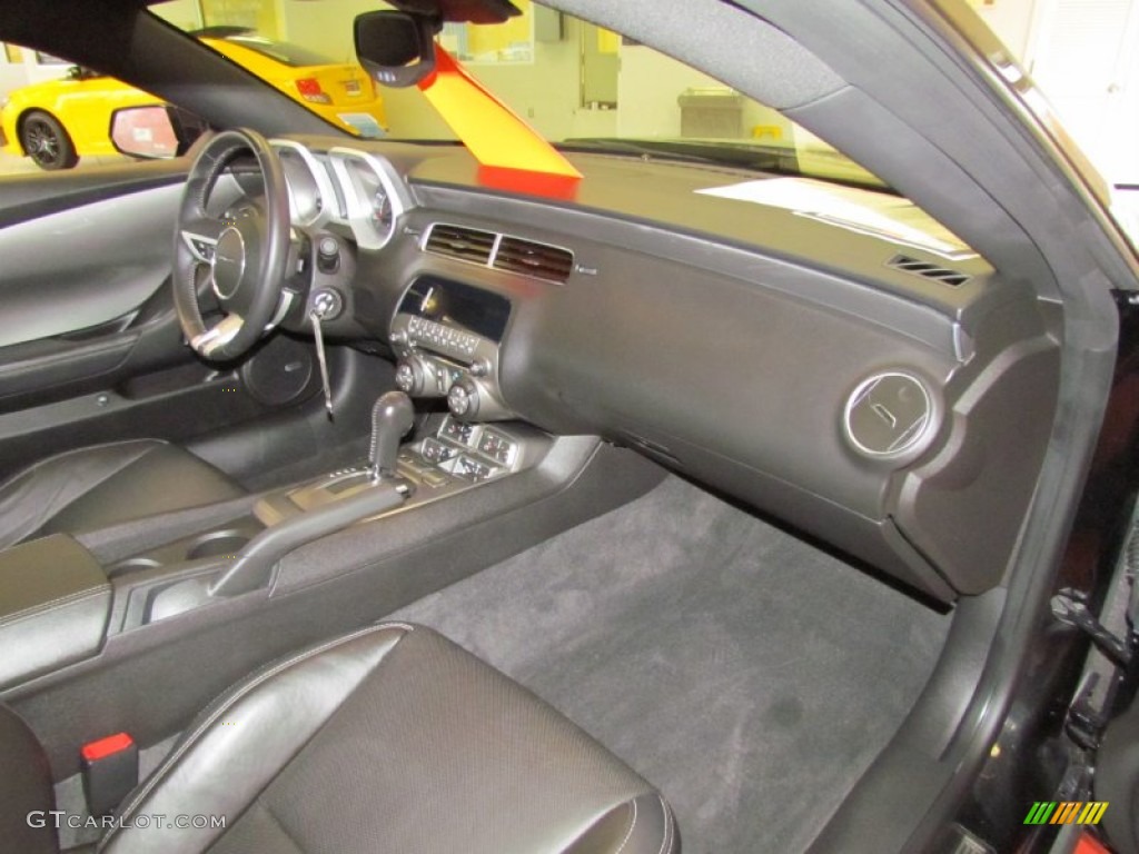 2010 Chevrolet Camaro SS Coupe Black Dashboard Photo #56583966