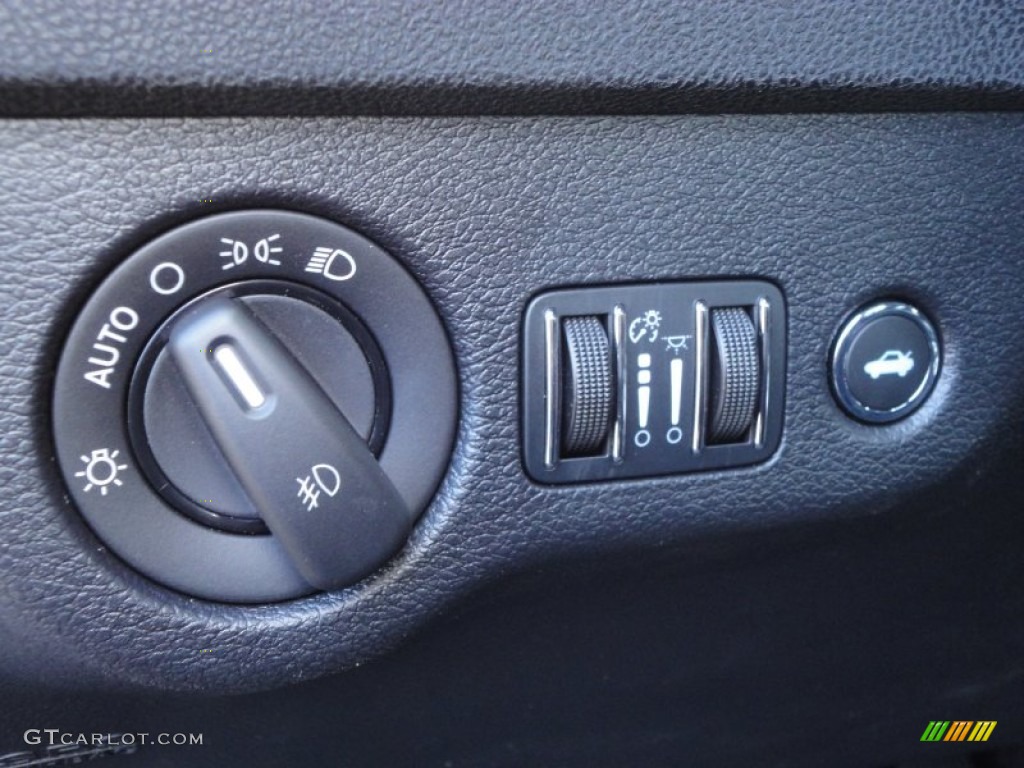2012 Dodge Charger SRT8 Controls Photo #56587644