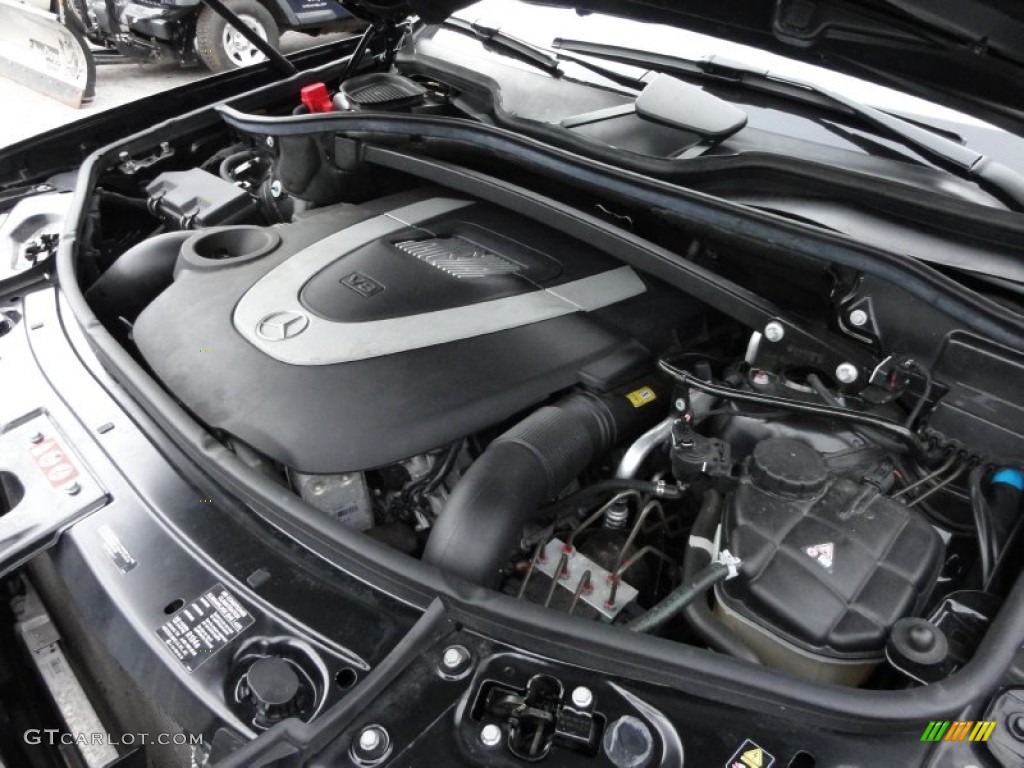 2009 Mercedes-Benz GL 550 4Matic Engine Photos