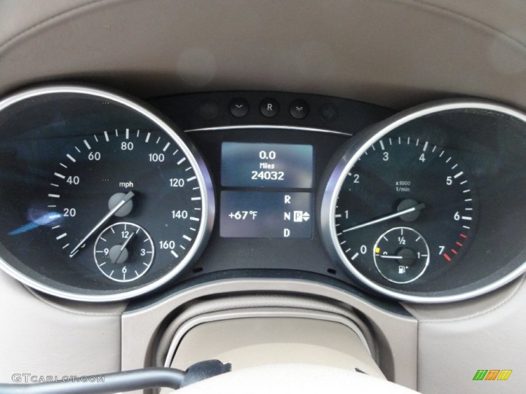 2009 GL 550 4Matic - Obsidian Black Metallic / Cashmere photo #50