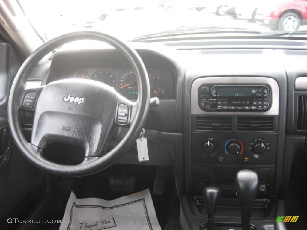 2003 Grand Cherokee Laredo 4x4 - Brilliant Black / Dark Slate Gray photo #4