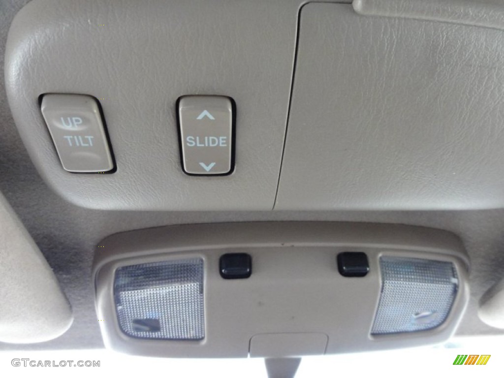 1997 4Runner SR5 4x4 - Beige Pearl Metallic / Oak photo #44