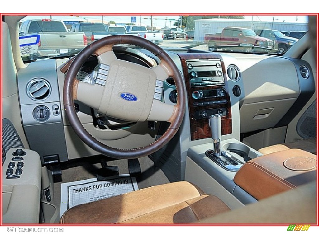 2006 F150 King Ranch SuperCrew 4x4 - Oxford White / Castano Brown Leather photo #32