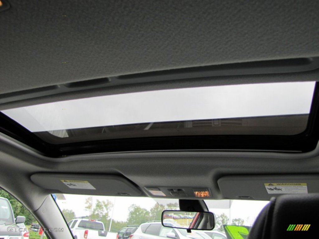 2006 Mazda MAZDA3 s Grand Touring Hatchback Sunroof Photos