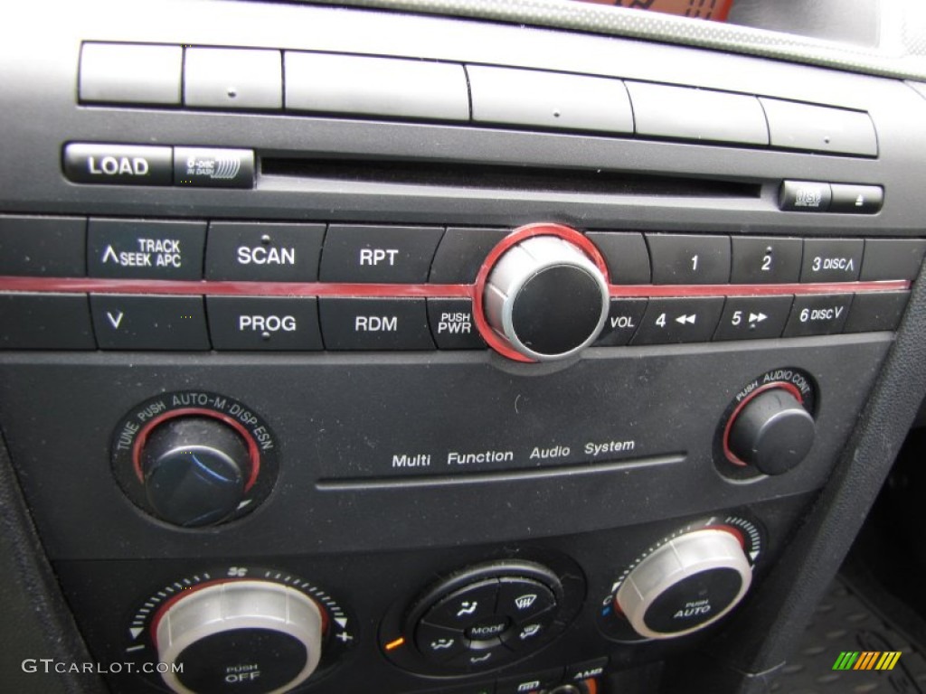 2006 Mazda MAZDA3 s Grand Touring Hatchback Controls Photos