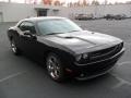 Pitch Black - Challenger SXT Photo No. 5