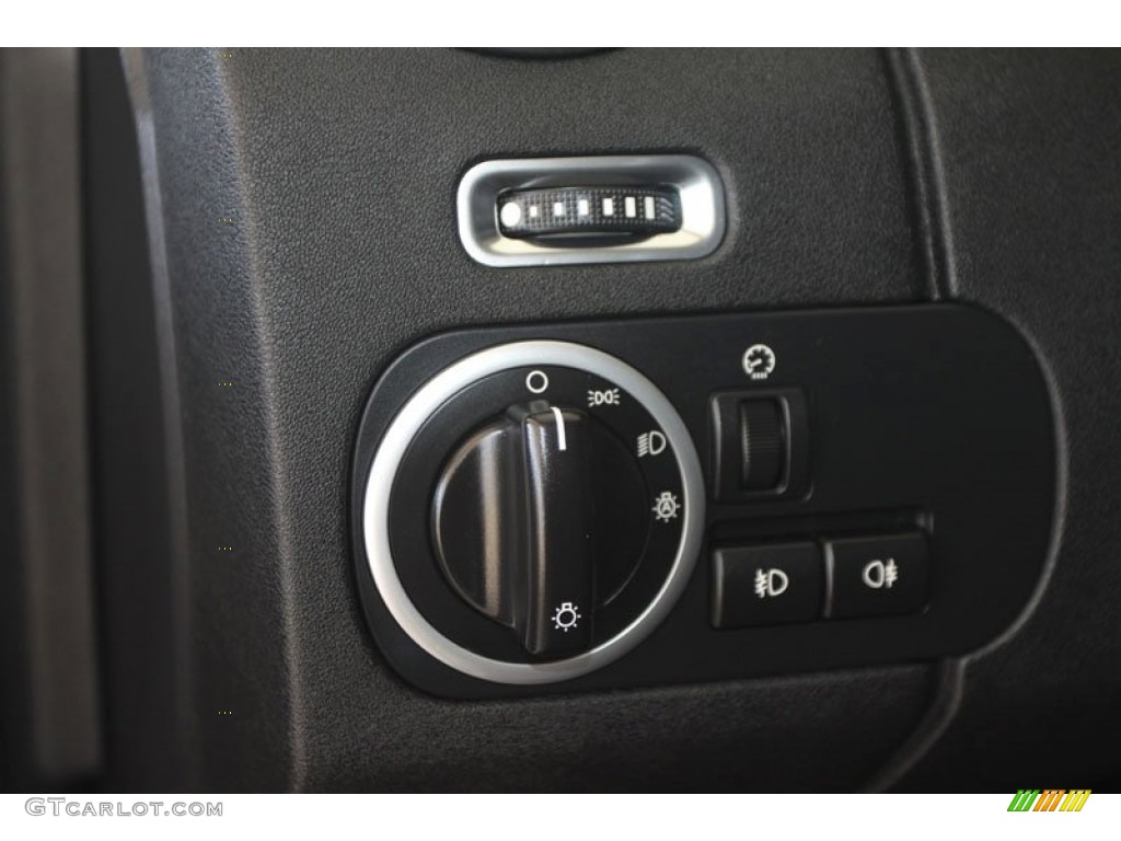 2010 Land Rover LR4 HSE Lux Controls Photo #56598342