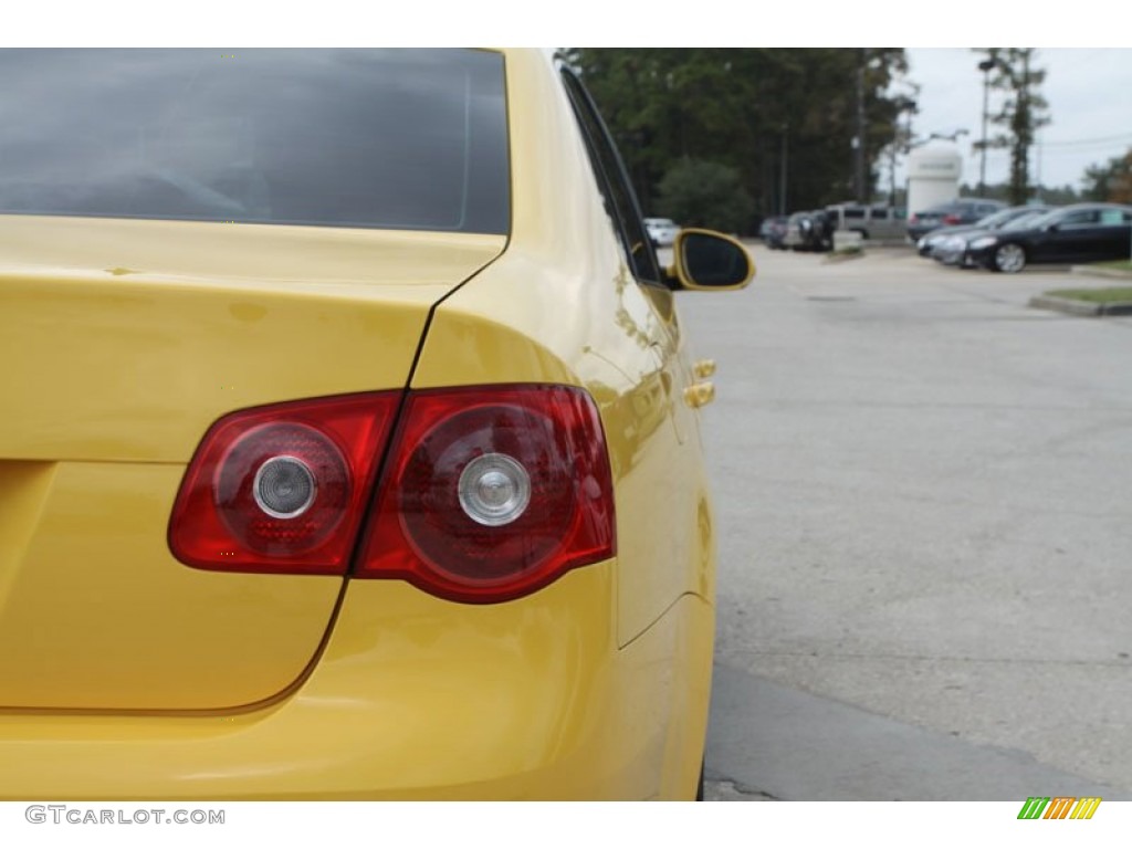 2007 Jetta GLI Sedan - Fahrenheit Yellow / Anthracite photo #12