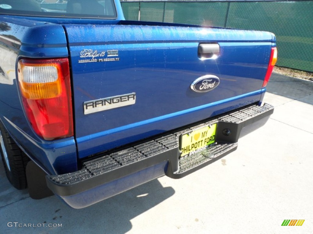 2007 Ranger STX Regular Cab - Vista Blue Metallic / Ebony/Blue photo #20