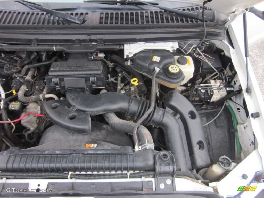 2006 Ford F350 Super Duty XL SuperCab 4x4 Chassis 5.4 Liter SOHC 24V VVT Triton V8 Engine Photo #56604048