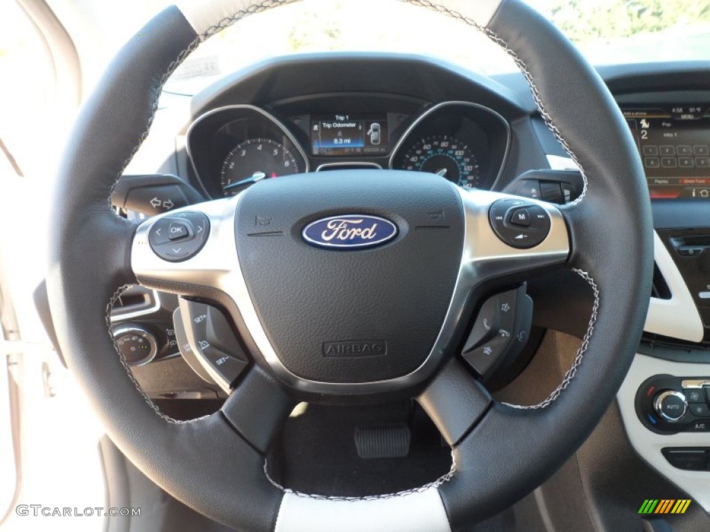 2012 Ford Focus Titanium 5-Door Arctic White Leather Steering Wheel Photo #56604372