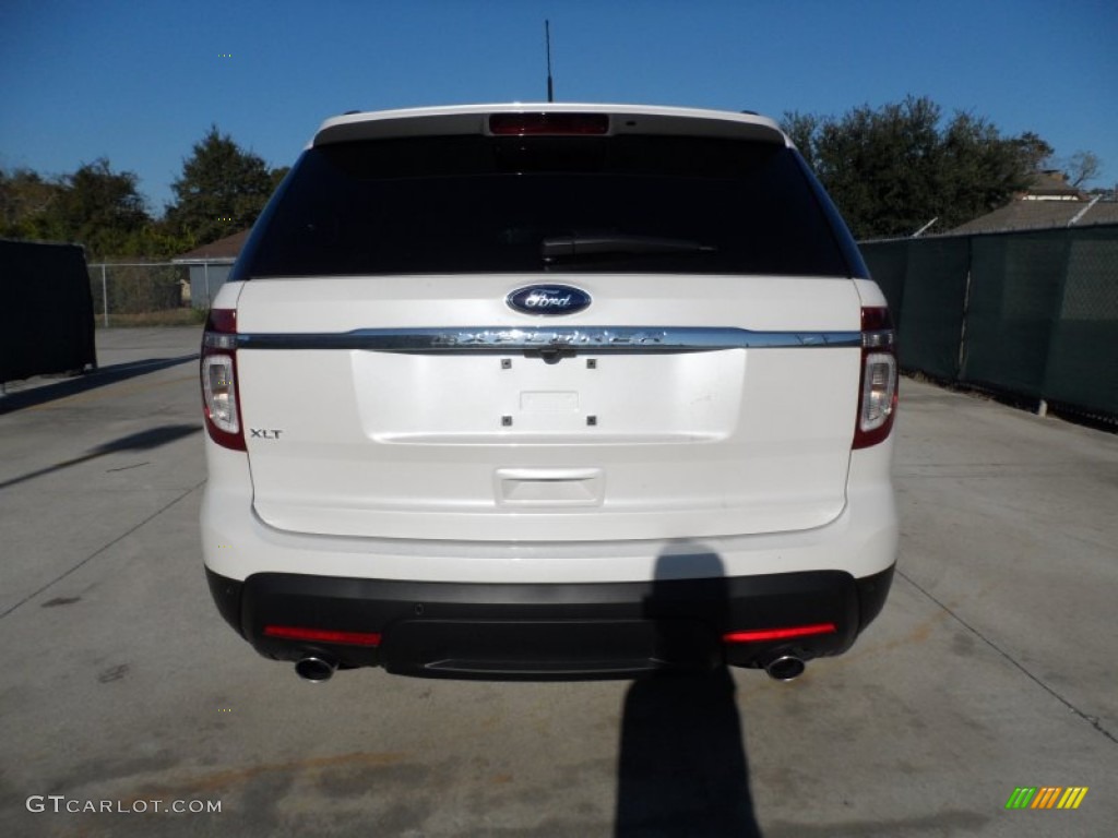 2012 Explorer XLT - White Platinum Tri-Coat / Medium Light Stone photo #4