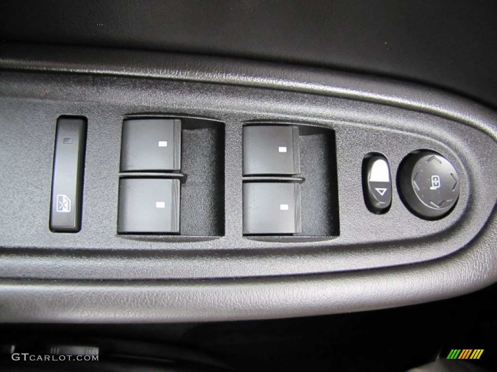 2011 Traverse LT AWD - White / Ebony/Ebony photo #10