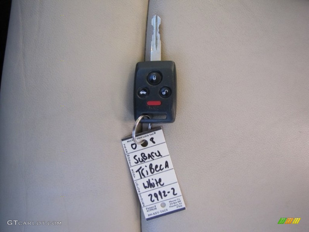 2008 Subaru Tribeca Limited 7 Passenger Keys Photo #56606004
