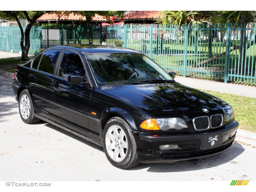 2001 3 Series 325i Sedan - Jet Black / Black photo #13