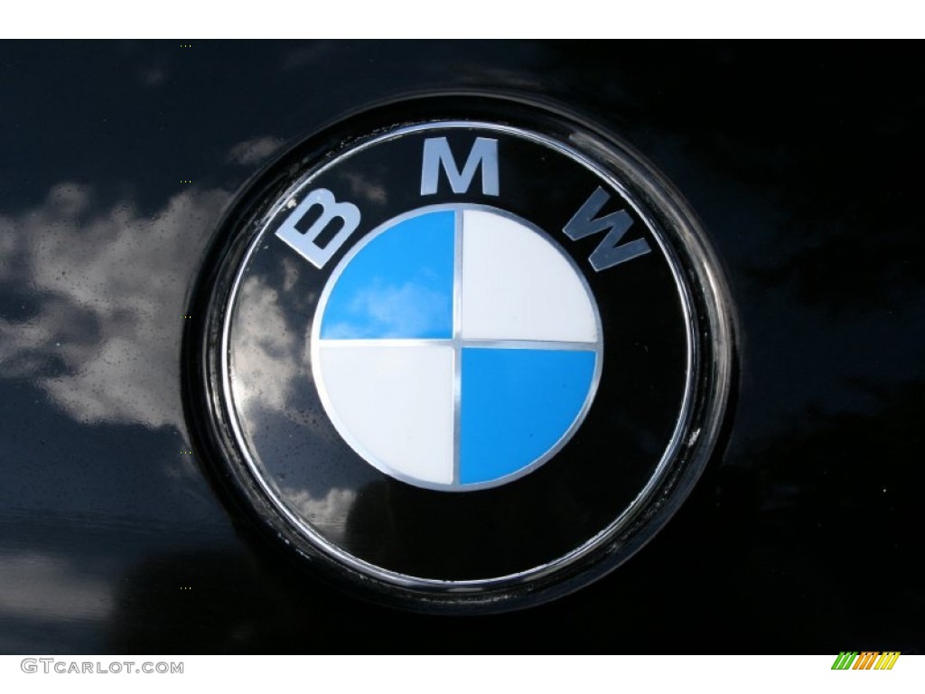 2001 BMW 3 Series 325i Sedan Marks and Logos Photo #56607606