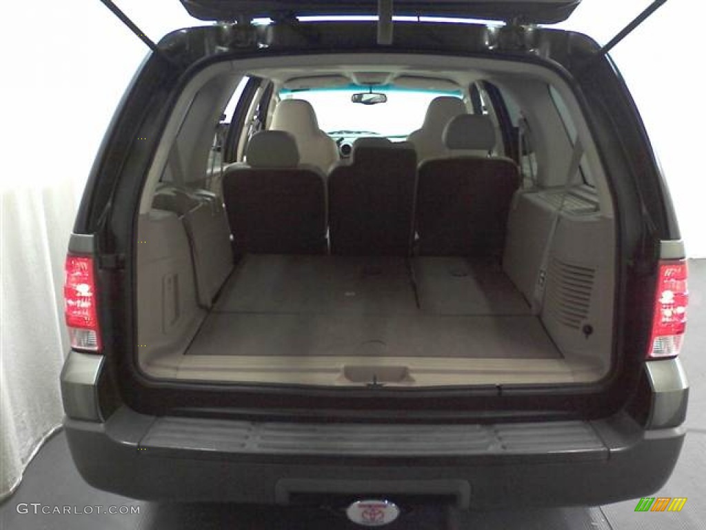 2003 Expedition XLT - Estate Green Metallic / Flint Grey photo #15