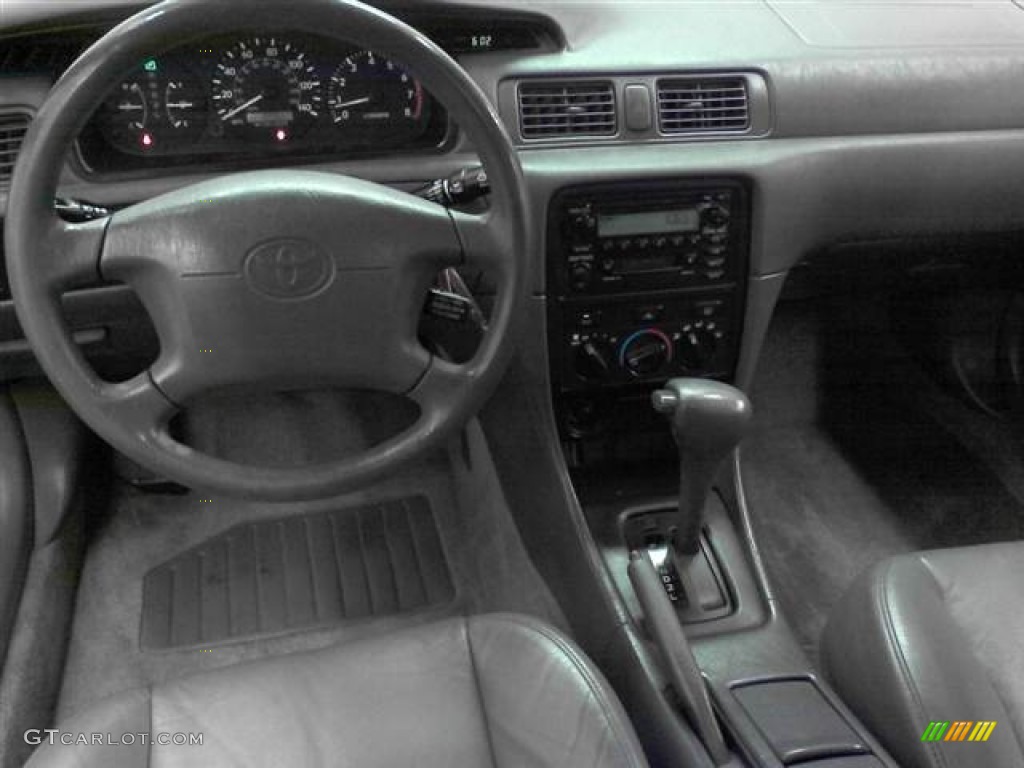 2001 Camry LE - Sailfin Blue Metallic / Gray photo #5