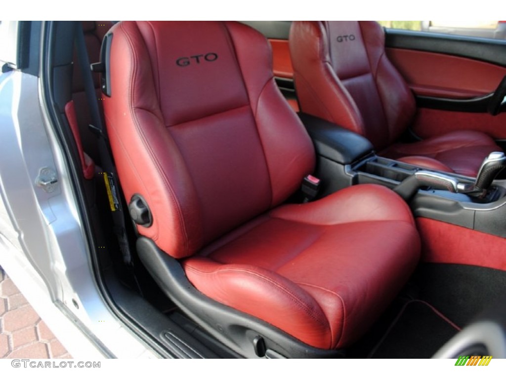 2004 GTO Coupe - Quicksilver Metallic / Red photo #28