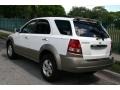 Clear White - Sorento EX Photo No. 7
