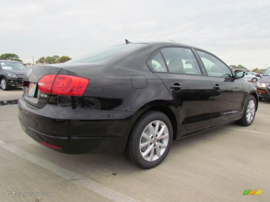 2012 Jetta SE Sedan - Black / Titan Black photo #2