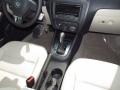 Black - Jetta SE Sedan Photo No. 6