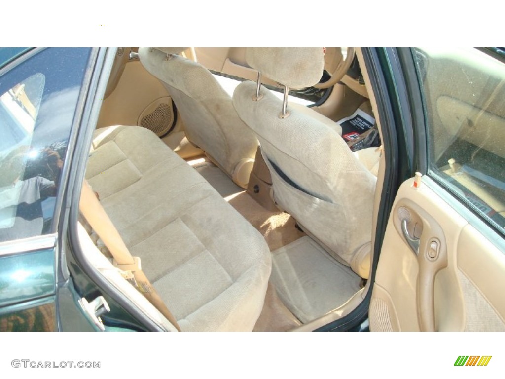 2002 L Series L200 Sedan - Green / Medium Tan photo #7