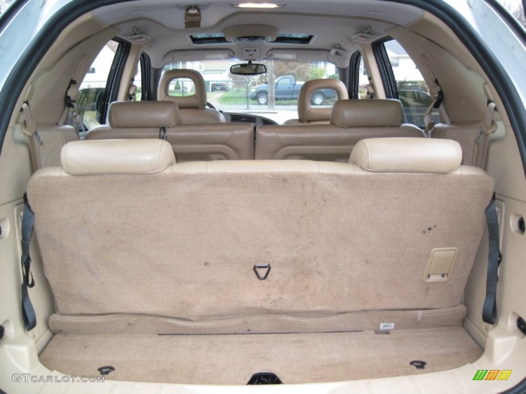 2002 Rendezvous CXL AWD - Bright White / Medium Oak photo #30