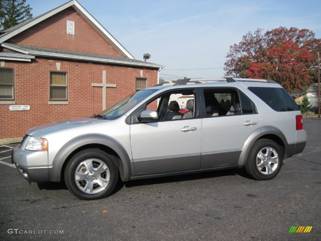 2005 Freestyle SEL AWD - Silver Frost Metallic / Shale photo #1