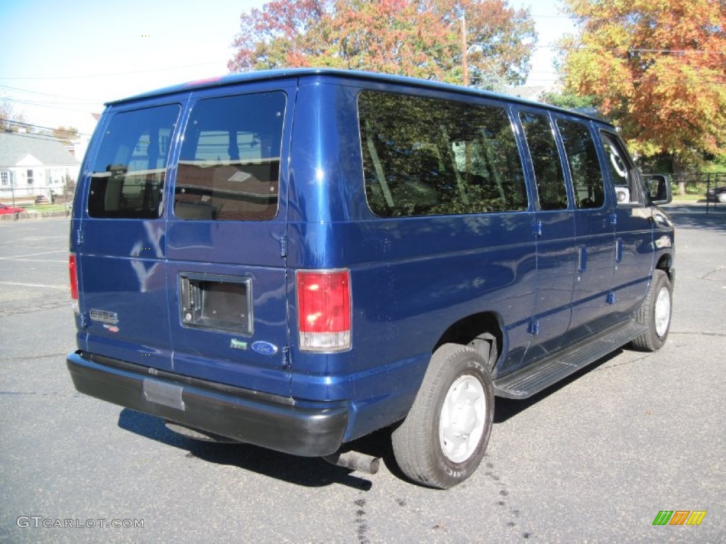 2009 E Series Van E350 Super Duty XLT Passenger - Dark Blue Pearl / Medium Flint photo #7