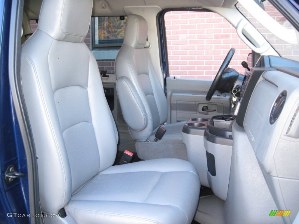 2009 E Series Van E350 Super Duty XLT Passenger - Dark Blue Pearl / Medium Flint photo #14