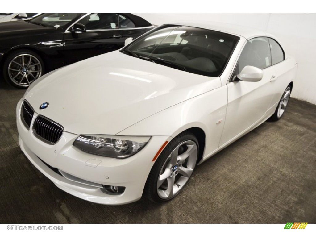 2012 3 Series 335i Convertible - Mineral White Metallic / Black photo #8