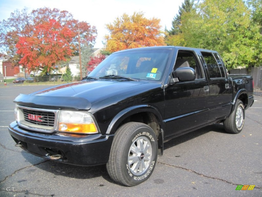2002 Sonoma SLS Crew Cab 4x4 - Onyx Black / Graphite photo #2