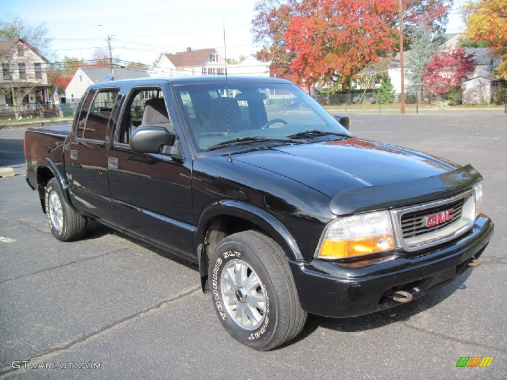 2002 Sonoma SLS Crew Cab 4x4 - Onyx Black / Graphite photo #11