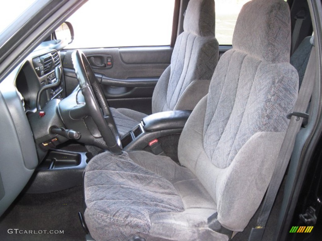 2002 Sonoma SLS Crew Cab 4x4 - Onyx Black / Graphite photo #14