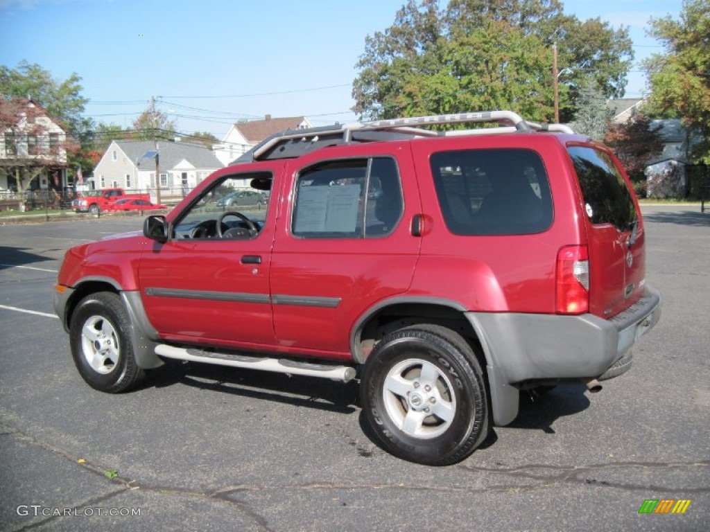 2004 Xterra XE 4x4 - Thermal Red Metallic / Charcoal photo #5