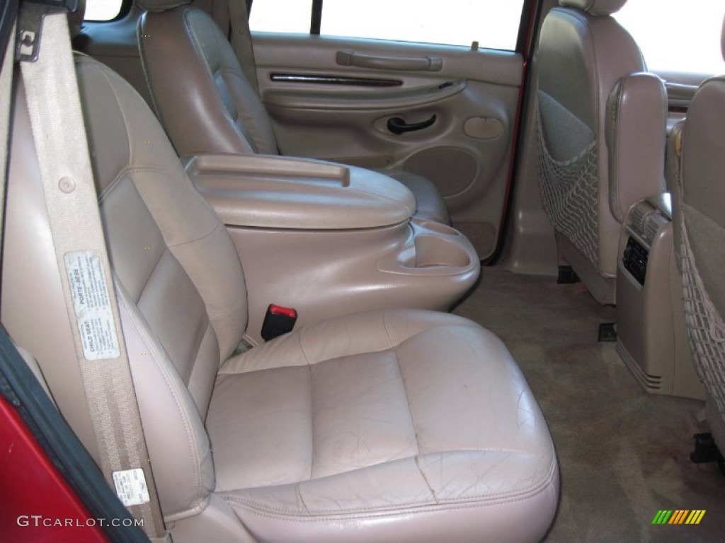 1998 Navigator 4x4 - Laser Red Metallic / Medium Graphite photo #19
