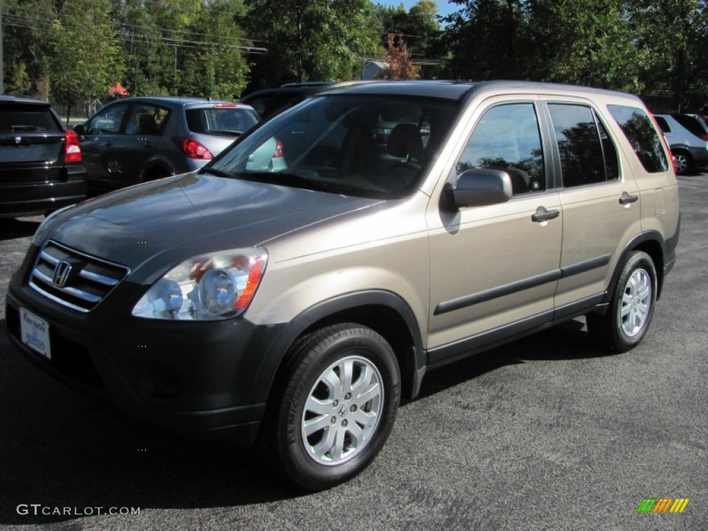 Sahara Sand Metallic Honda CR-V