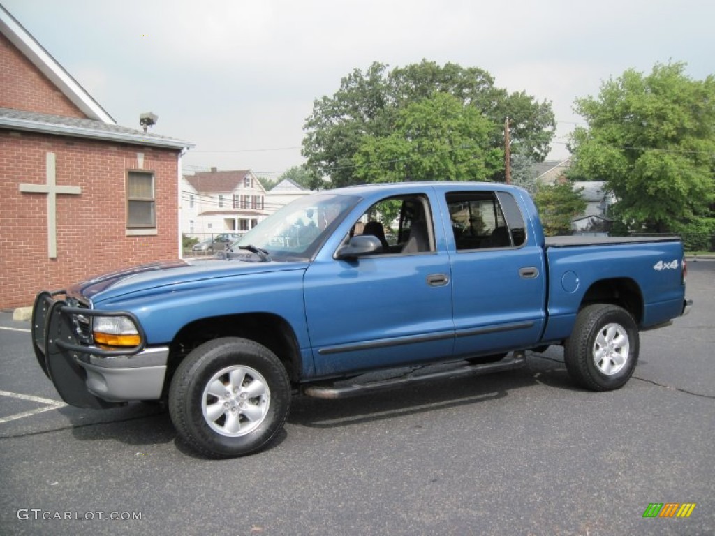 2004 Dakota SLT Quad Cab 4x4 - Atlantic Blue Pearl / Dark Slate Gray photo #3