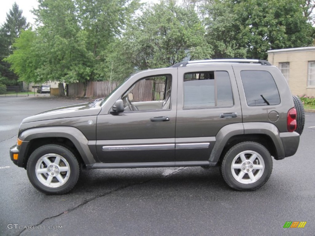 2005 Liberty Limited 4x4 - Dark Khaki Pearl / Khaki photo #1