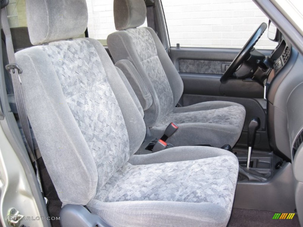2002 Trooper S 4x4 - Satin Gold / Gray photo #14