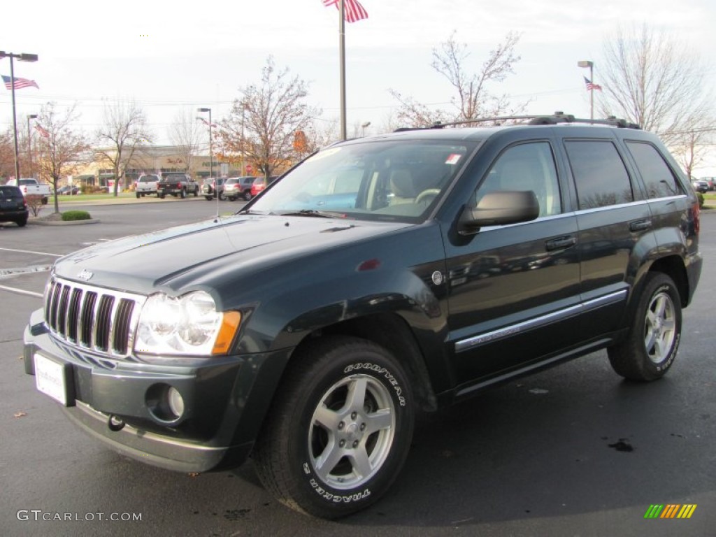 2005 Grand Cherokee Limited 4x4 - Midnight Blue Pearl / Dark Khaki/Light Graystone photo #1