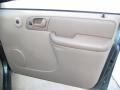 2002 Onyx Green Pearl Dodge Grand Caravan SE  photo #27