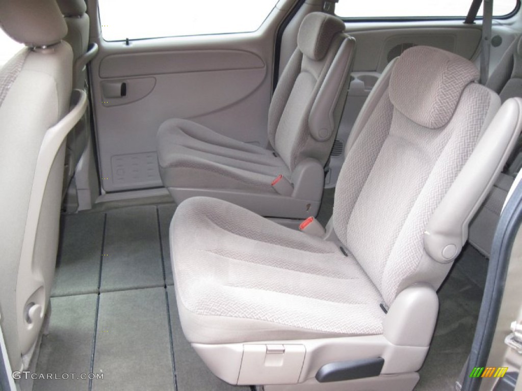 2007 Grand Caravan SXT - Linen Gold Metallic / Dark Khaki/Light Graystone photo #19