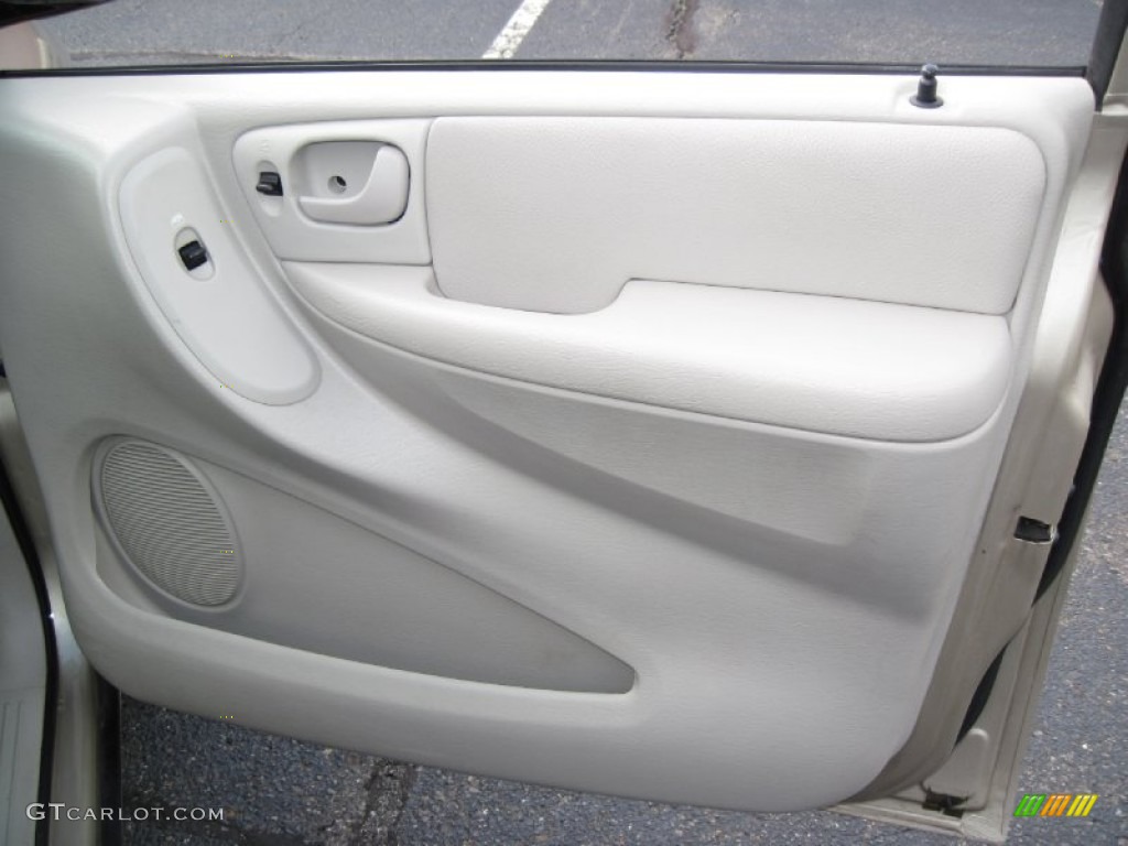 2007 Grand Caravan SXT - Linen Gold Metallic / Dark Khaki/Light Graystone photo #31