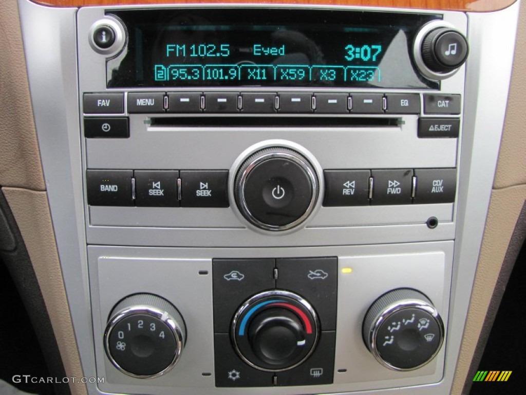 2011 Chevrolet Malibu LT Audio System Photo #56634348