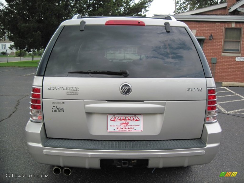 2002 Mountaineer Premier AWD - Silver Frost Metallic / Dark Graphite photo #6